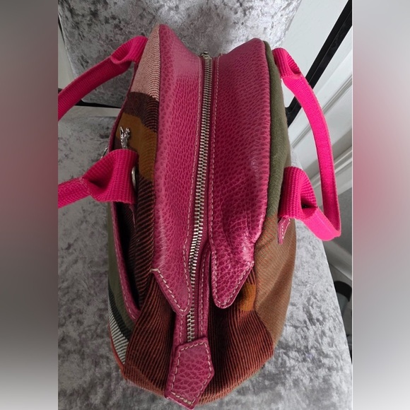 RARE AF! Vivienne Westwood Vintage Tartan Top-Handle Bag with Rare Pin Charm! 🪐 - Picture 5 of 10